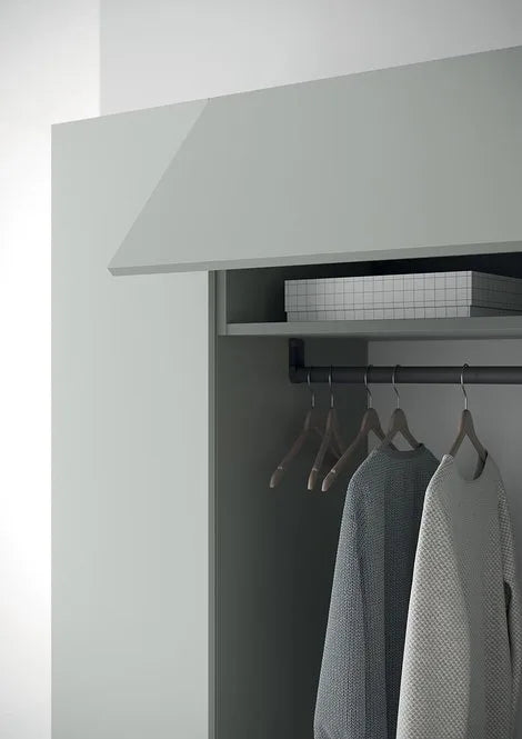 Composizione cabina lavanderia con elementi laterali a giorno